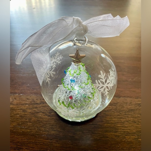 Christmas Glass Ornament Set of 5 LED Light Up Holiday Decorations Gift Boxed - Picture 6 of 11